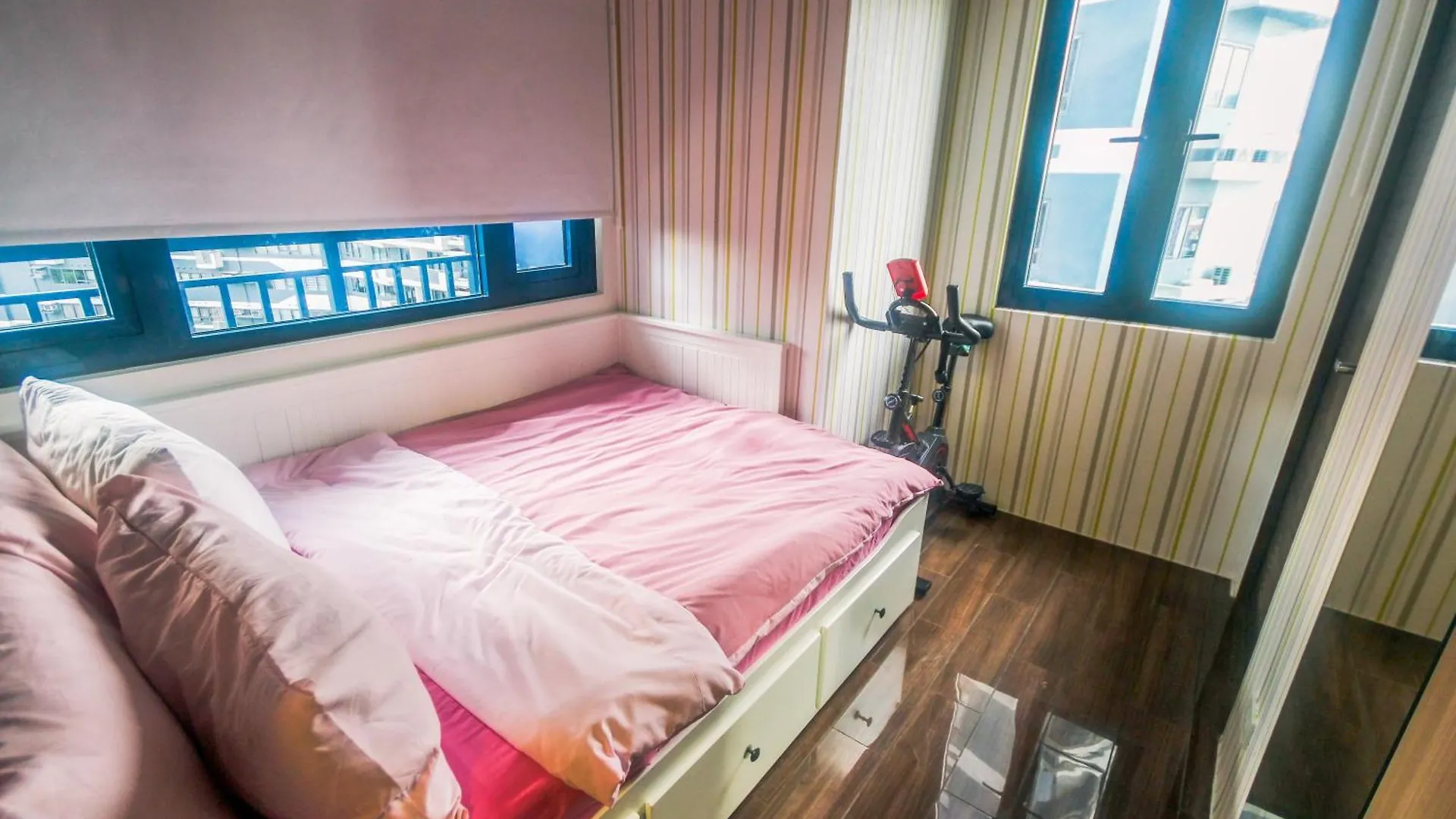 Urban Oasis Sleep In Style Makati Comfy Gym Swim Park 914 Apartment Manila Philippines