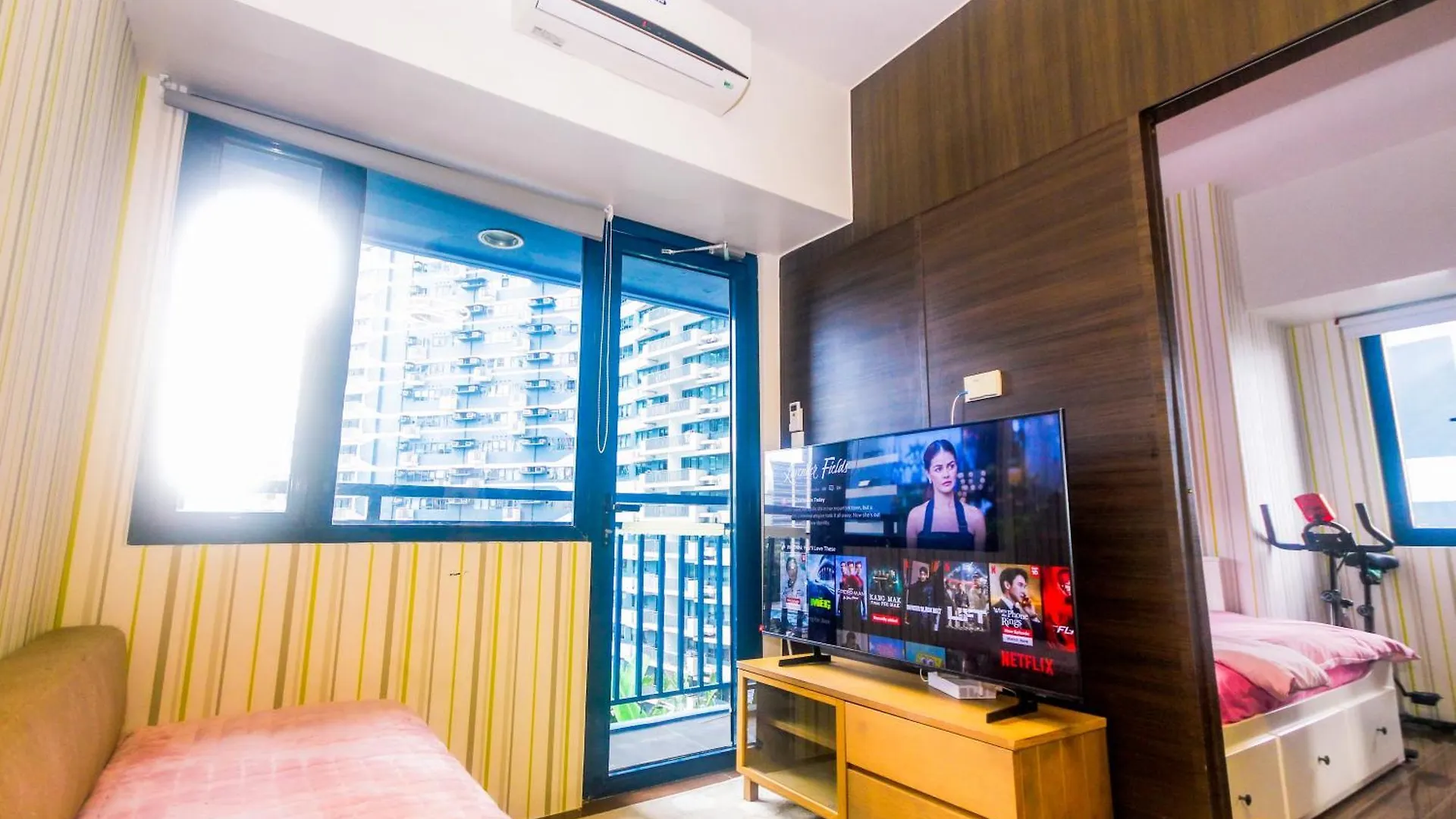 Urban Oasis Sleep In Style Makati Comfy Gym Swim Park 914 Apartment Manila Philippines
