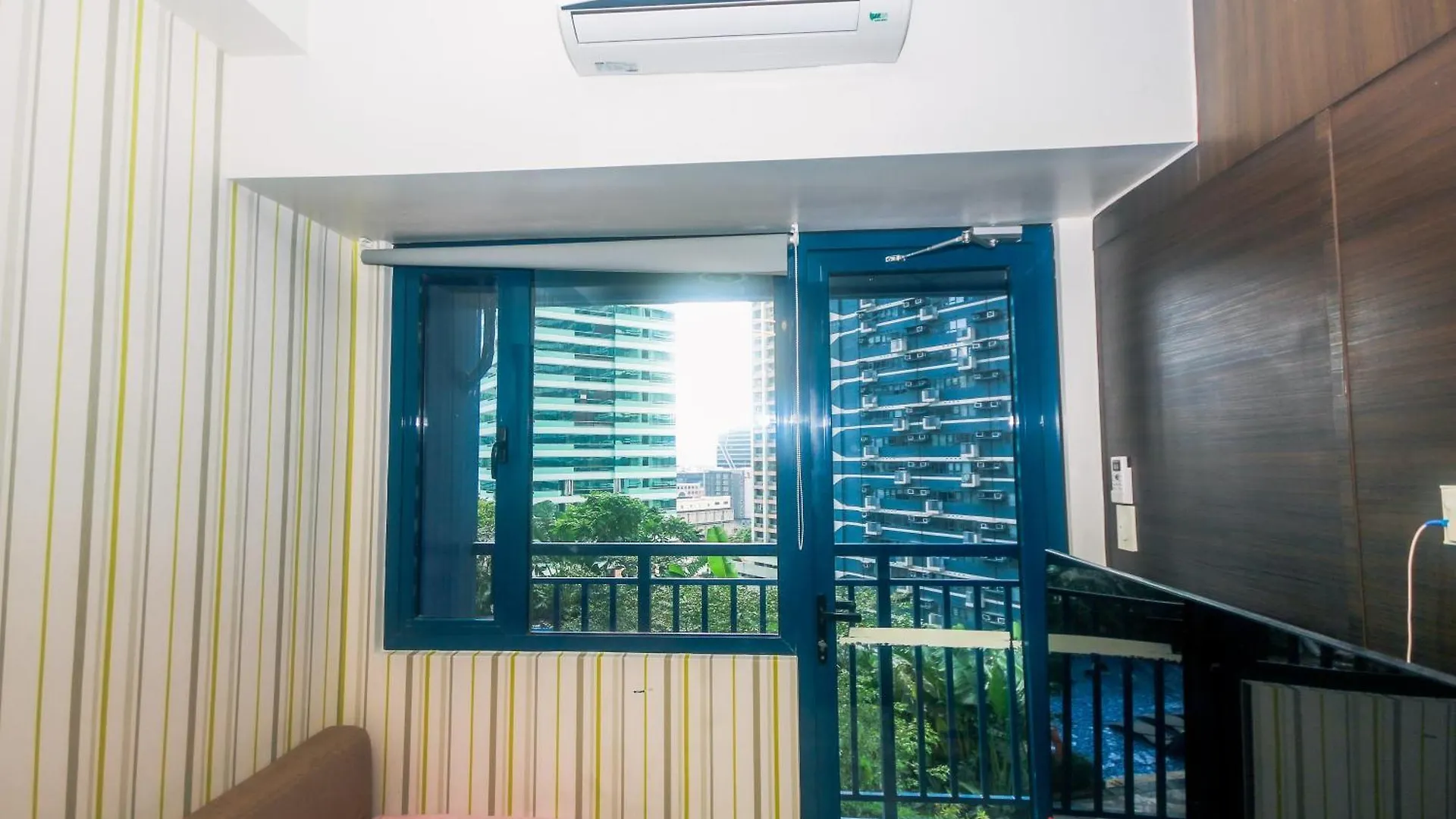Urban Oasis Sleep In Style Makati Comfy Gym Swim Park 914 Apartment Manila