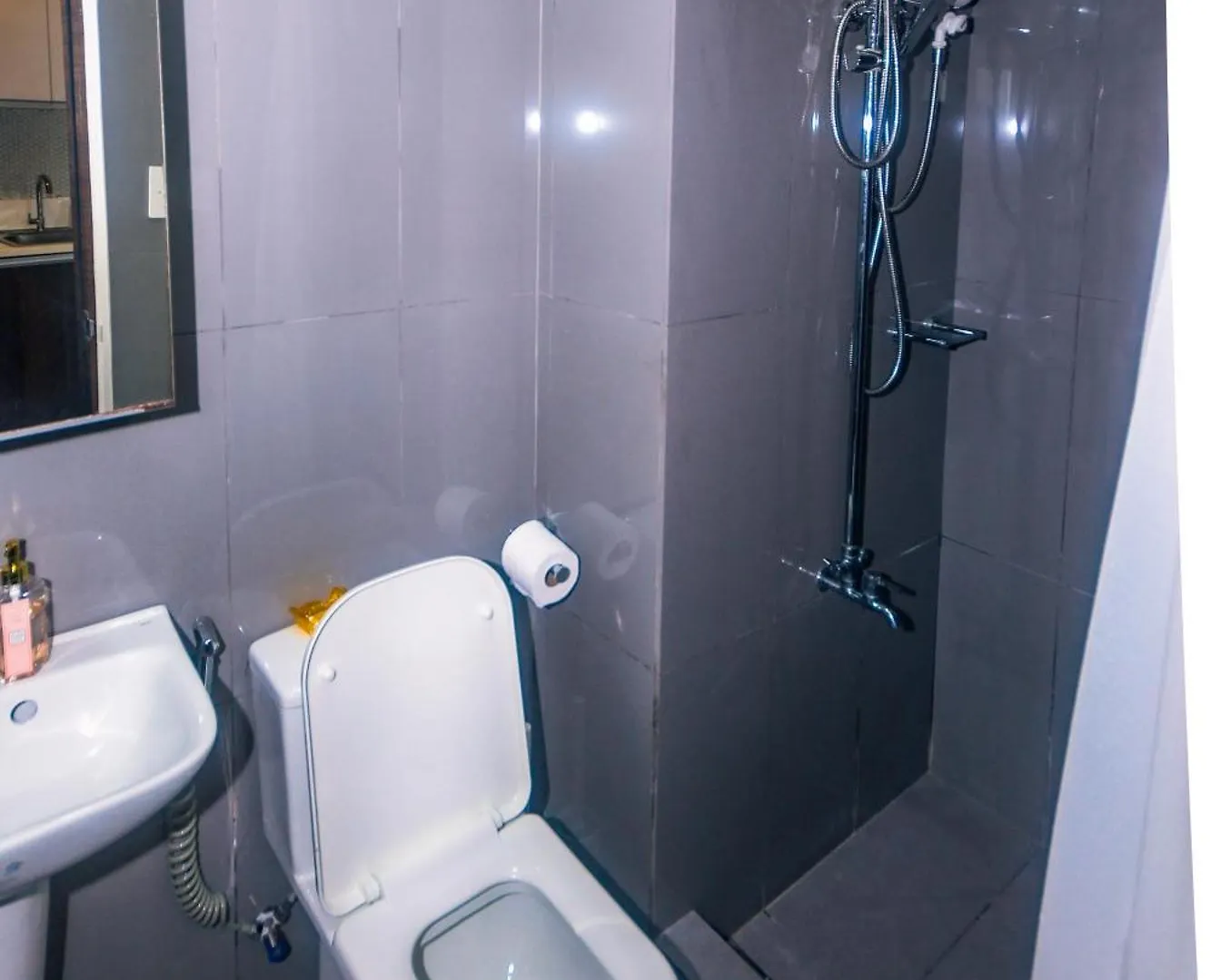 Urban Oasis Sleep In Style Makati Comfy Gym Swim Park 914 Apartment Manila 0*,  Philippines