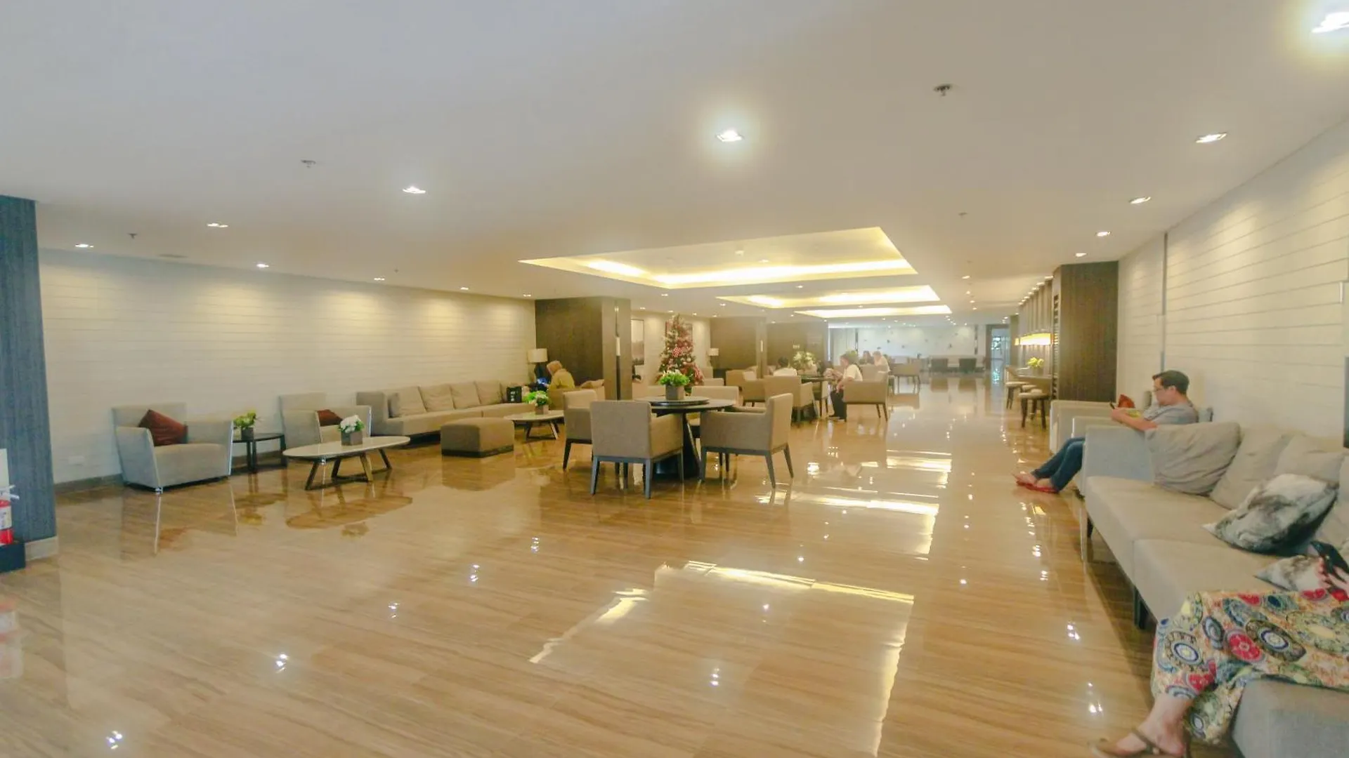 Urban Oasis Sleep In Style Makati Comfy Gym Swim Park 914 Apartment Manila