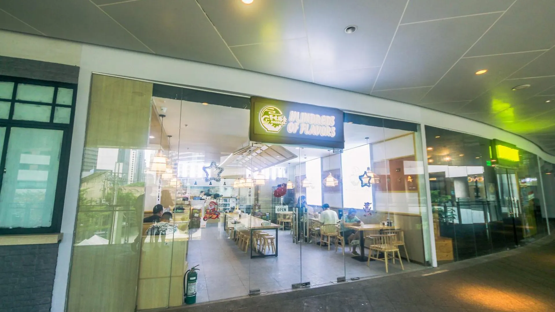 Urban Oasis Sleep In Style Makati Comfy Gym Swim Park 914 Apartment Manila