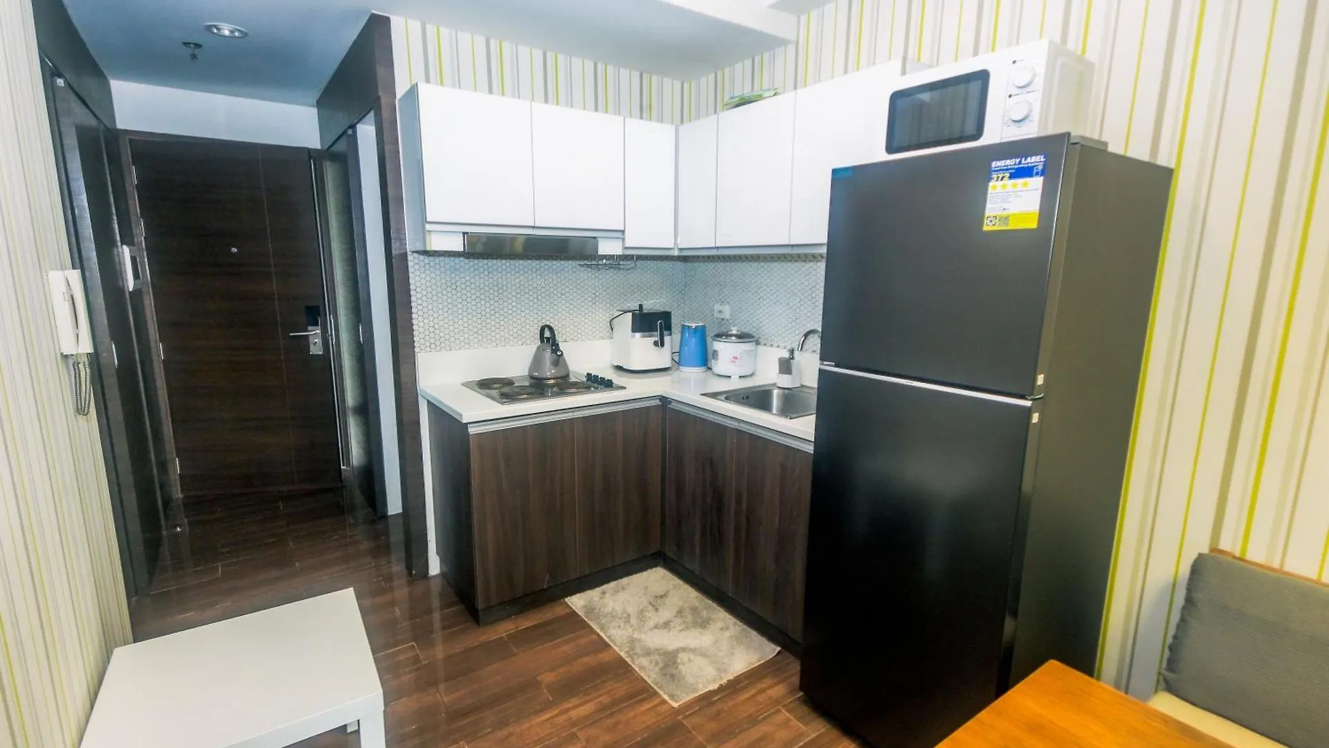 Urban Oasis Sleep In Style Makati Comfy Gym Swim Park 914 Apartment Manila 0*,